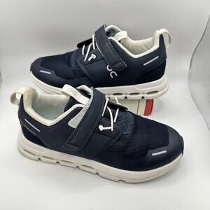 ON CLOUD Cloud Play Midnight Blue/White Running Shoes Size 2.5 Youth